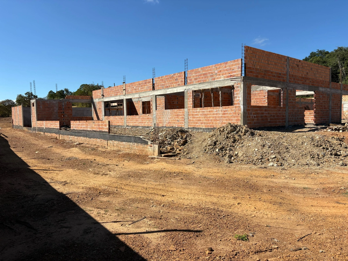 Gestão da prefeita Ivanária Sampaio acelera obras estruturantes e consolida novo ciclo de desenvolvimento em Esperantina