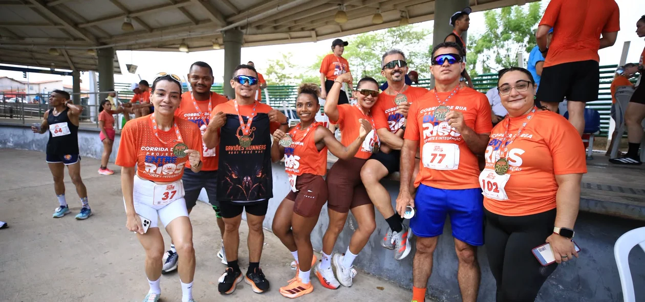 Grupo participante da corrida