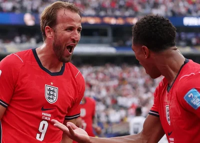 Harry Kane, artilheiro da Inglaterra, comemora seu gol contra o Panamá