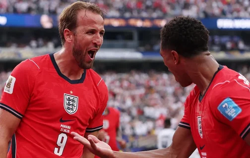 Harry Kane, artilheiro da Inglaterra, comemora seu gol contra o Panamá