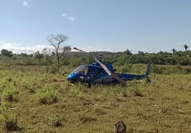 Helicóptero faz pouso forçado em José de Freitas