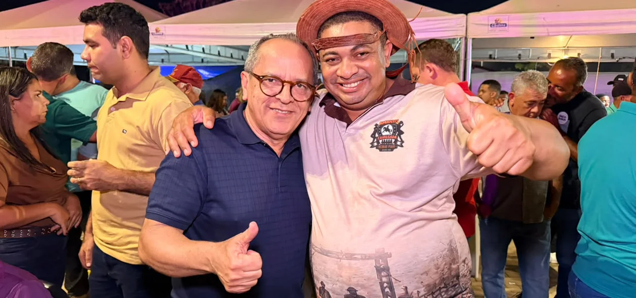 Hélio Isaías prestigia a 48ª Vaquejada de Colônia do Piauí