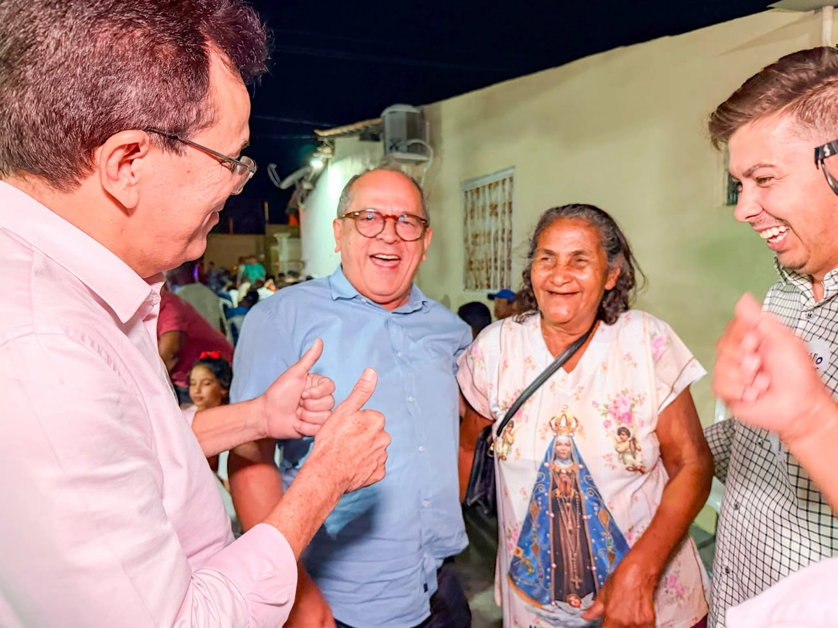 Hélio Isaías reforça diálogo com lideranças e participa do novenário de Nossa Senhora do Carmo
