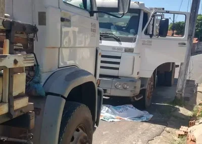 Idoso morre prensado entre caminhões em União