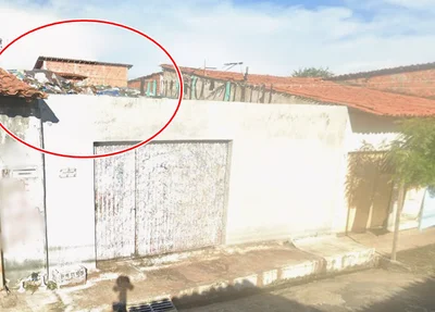 Lixo em cima da casa