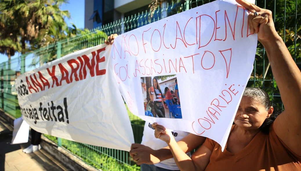 Manifestantes pediram a prisão preventiva do acusado