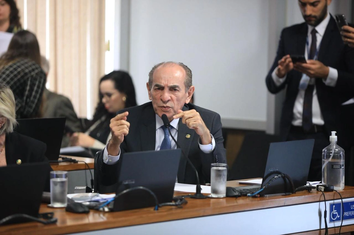 Marcelo Castro