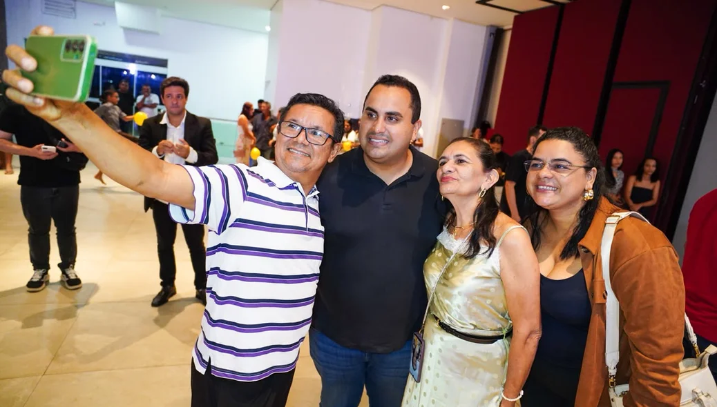 Marquinho Maia reúne mais de mil pessoas em reunião com os pré-candidatos Júlio César Filho e Georgiano Neto