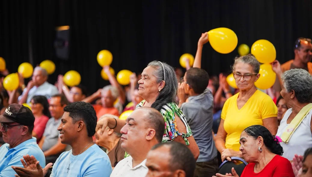 Marquinho Maia reúne mais de mil pessoas em reunião com os pré-candidatos Júlio César Filho e Georgiano Neto