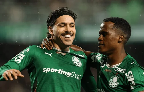 Maurício marca dois gols em cima do Coritiba