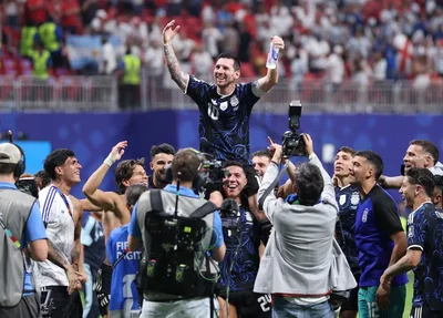 Messi ultrapassa Mbappé em números de assistências e retoma artilharia da Copa