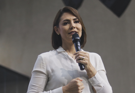 Michelle Bolsonaro rejeita possibilidade de ser vice de Romeu Zema