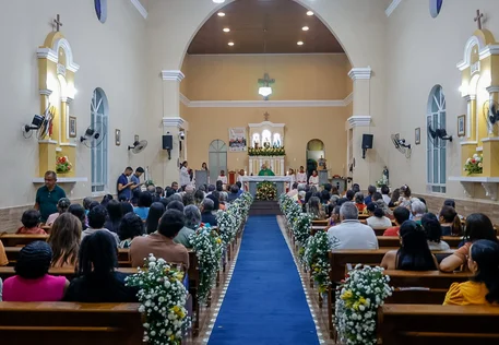 Capitão Fábio Abreu participa de missa em ação de graças pelos 101 anos de Beneditinos