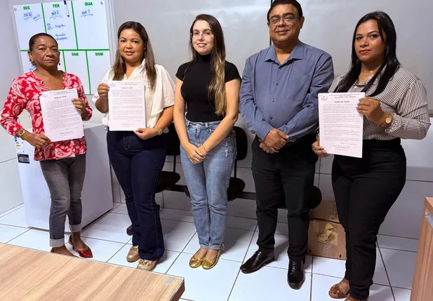 Novas conselheiras tutelares tomam posse em Esperantina