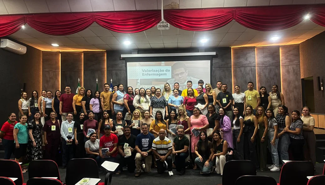O minicurso abordou técnicas para o atendimento de emergências cardiorrespiratórias.