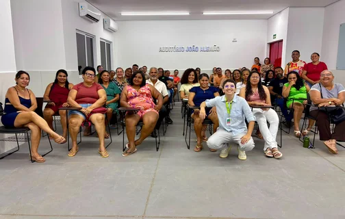 Oficina de Boas Práticas na Fabricação e Manipulação de Alimentos capacita empreendedores em Esperantina