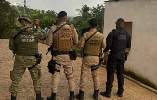 Operação Rebojo mira facção criminosa e cumpre prisões e mandados no sul da Bahia