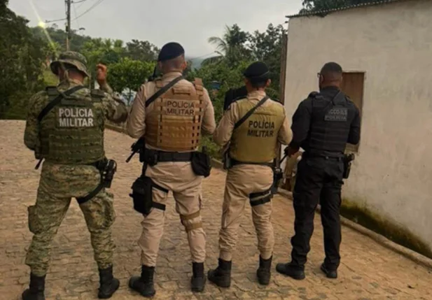 Operação Rebojo mira facção criminosa e cumpre prisões e mandados no sul da Bahia