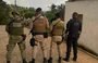 Operação Rebojo mira facção criminosa e cumpre prisões e mandados no sul da Bahia