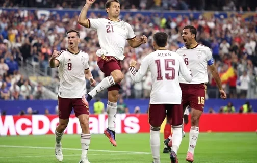 Oyarzabal comemora pênalti pela semifinal da Copa do Mundo