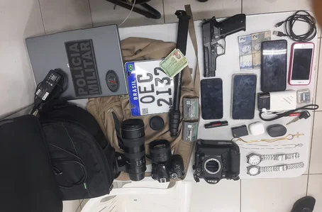 Pertences do fotógrafo recuperados pela PM em TImon