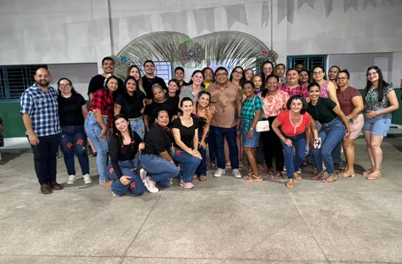 Prefeita Ivanária Sampaio participa do Arraiá da Melhor Idade
