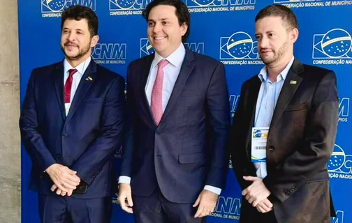Prefeitos Luciano Filho, Pompílio Evaristo e Guilherme Maia