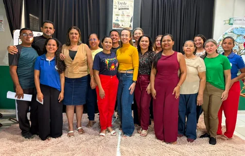 Prefeitura de Esperantina promove Projeto de Leitura com Tarde Literária na Escola Municipal Francisco José do Rêgo Castro, na localidade Amargosa