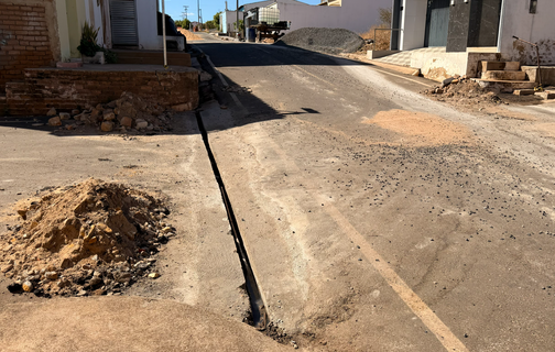 Prefeitura de Santo Antônio de Lisboa inicia construção de calçadas e sarjetas para reforçar infraestrutura urbana