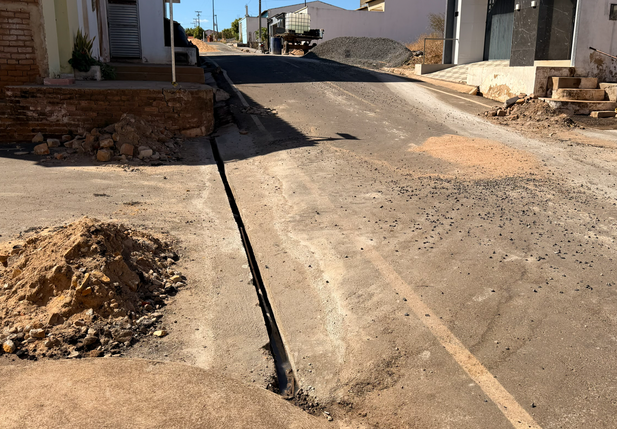 Prefeitura de Santo Antônio de Lisboa inicia construção de calçadas e sarjetas para reforçar infraestrutura urbana