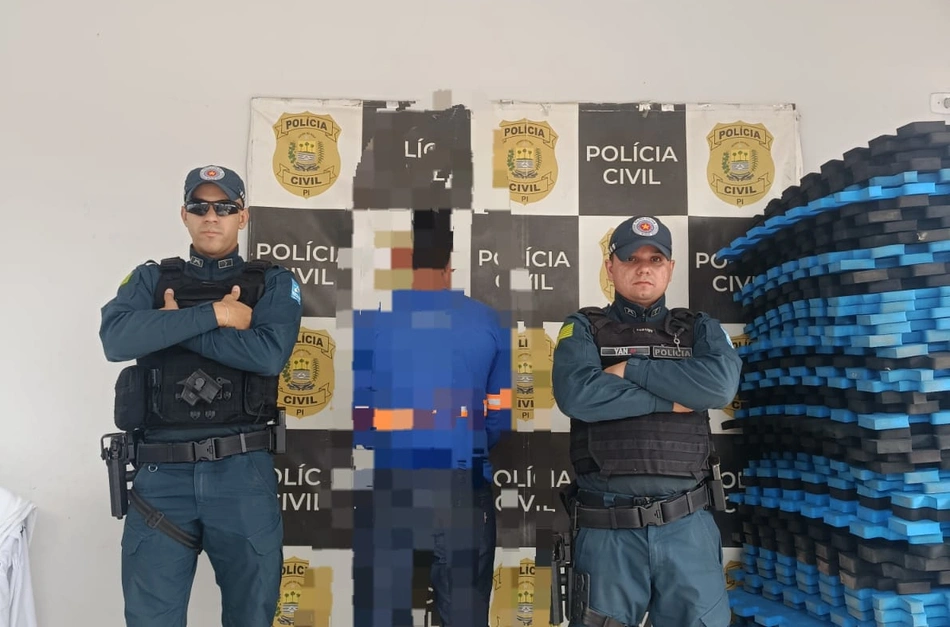 Prisão de funcionário acusado de furtar celular em fazendas na cidade de Baixa Grande do Ribeiro