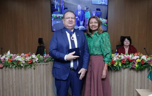 Procurador de Justiça Aristides Pinheiro recebe Comenda da Ordem do Mérito do CNMOP