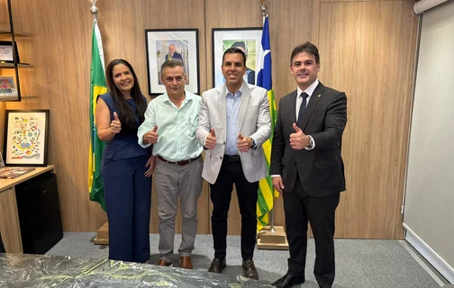 Severo Eulálio participa de agenda institucional e articula investimentos para Itaueira