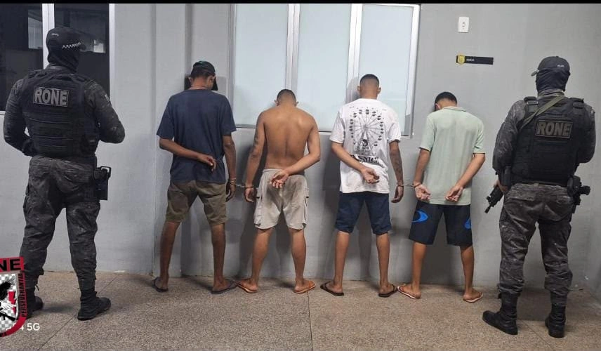 Suspeitos são presos pela PM