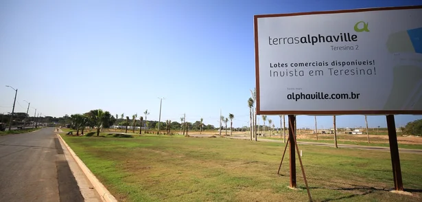 Terras Alphaville 2