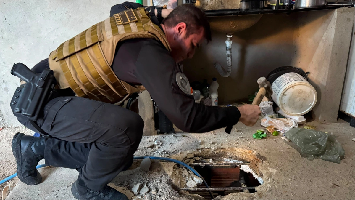 Um dos alvos da operação tentou esconder as drogas em uma fossa séptica