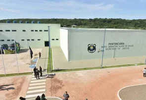 Penitenciária de Buriti dos Lopes tem princípio de rebelião após morte de detento