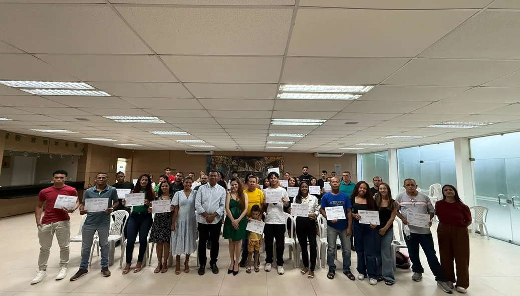 Vereador Geraldin entrega certificados do Qualifica Teresina