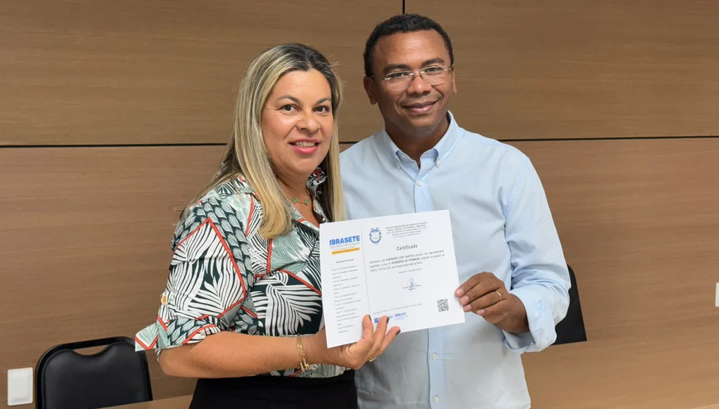 Vereador Geraldin participa da entrega de certificados a participantes do projeto Qualifica Teresina