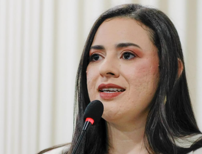Vereadora Helena Barros