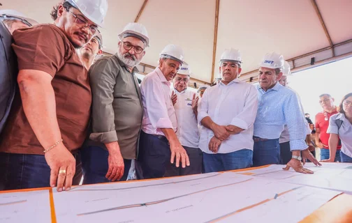 Visita do ministro George Santoro às obras rodoviárias em Teresina