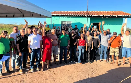 Vistoriou a obra de implantação de novo sistema de abastecimento d’água