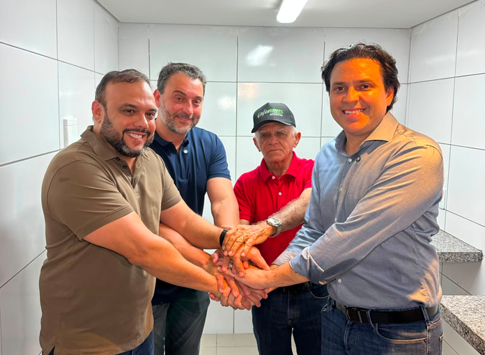 Ziza Carvalho participa da entrega do novo Mercado Público de São Miguel do Tapuio