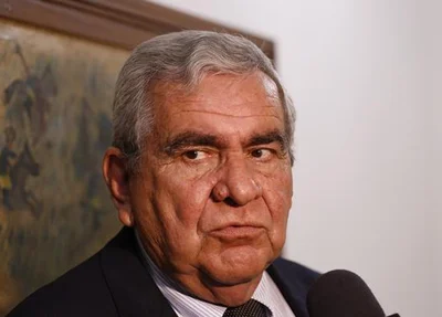  Zé Hamilton
