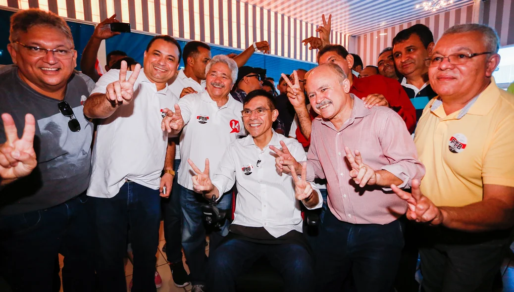 Amadeu Campos oficializa sua candidatura a prefeito de Teresina