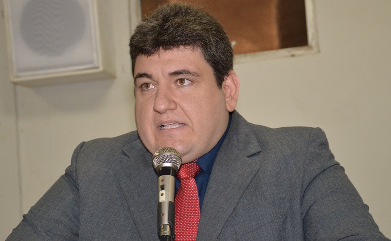 Presidente da Câmara diz que homenageados fizeram jus a honraria.