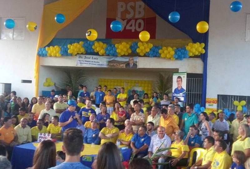 Oradores enaltecem qualidades do candidato a prefeito
