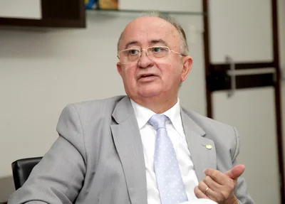 Deputado Júlio Cesar