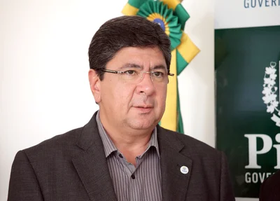 Secretário do governo João Rodrigues 