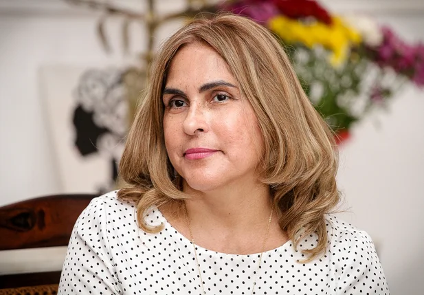 Promotora Amparo Sousa Paz